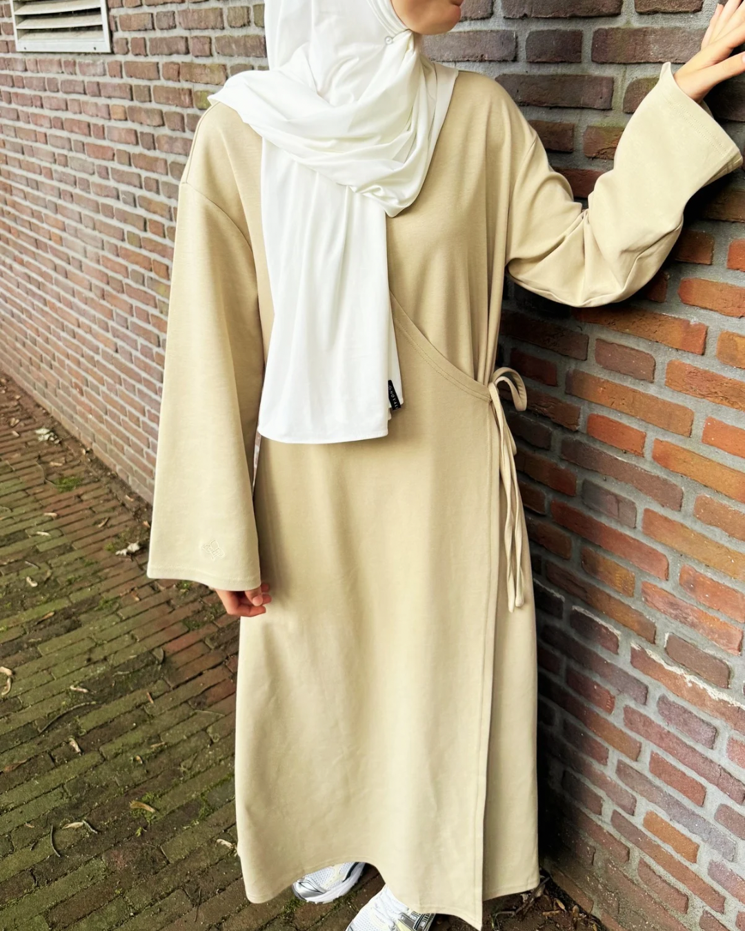 Overlay abaya